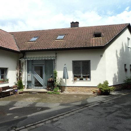Ferienwohnung Rudolf-Lindner Neustadt an der Aisch Exterior foto